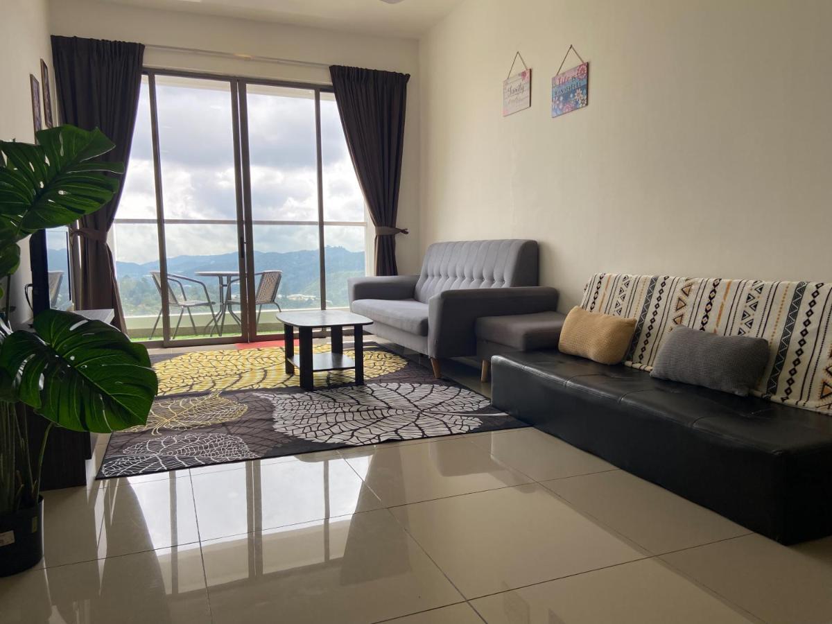 Relax Bear Homestay Tanah Rata Exterior foto